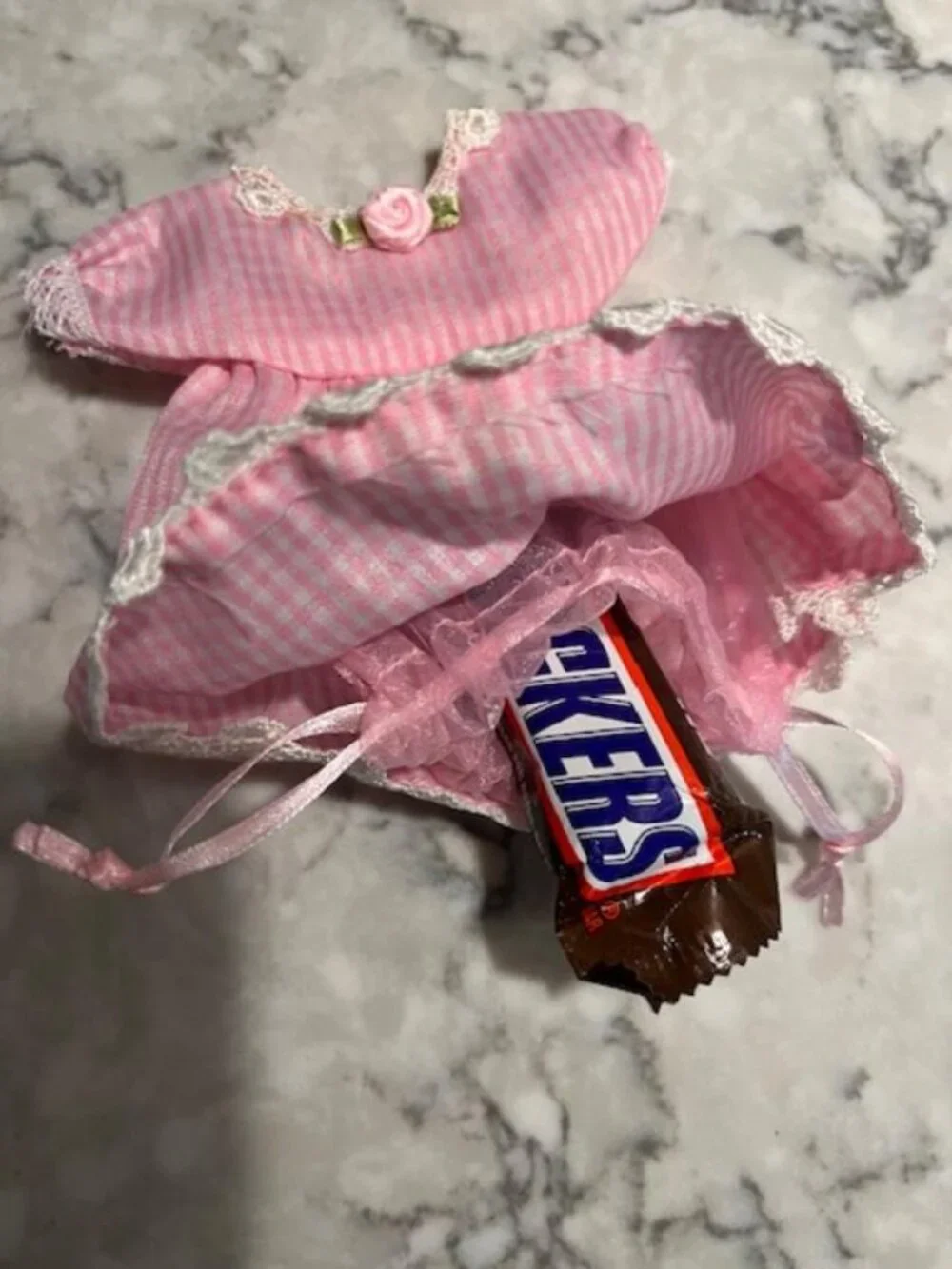 Papermart snickers bar
